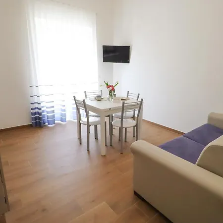 Acquasanta Relais Lodge Laureana Cilento