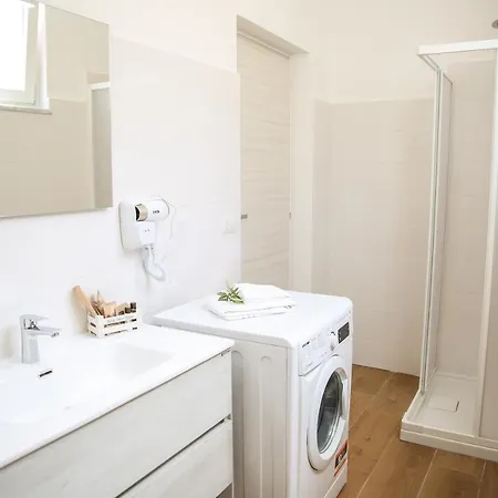 Acquasanta Relais Chata *