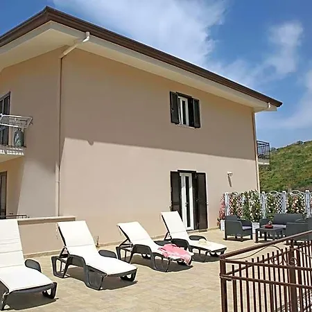 Acquasanta Relais * Laureana Cilento