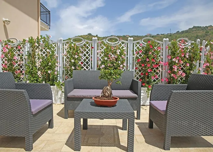 Acquasanta Relais * Laureana Cilento